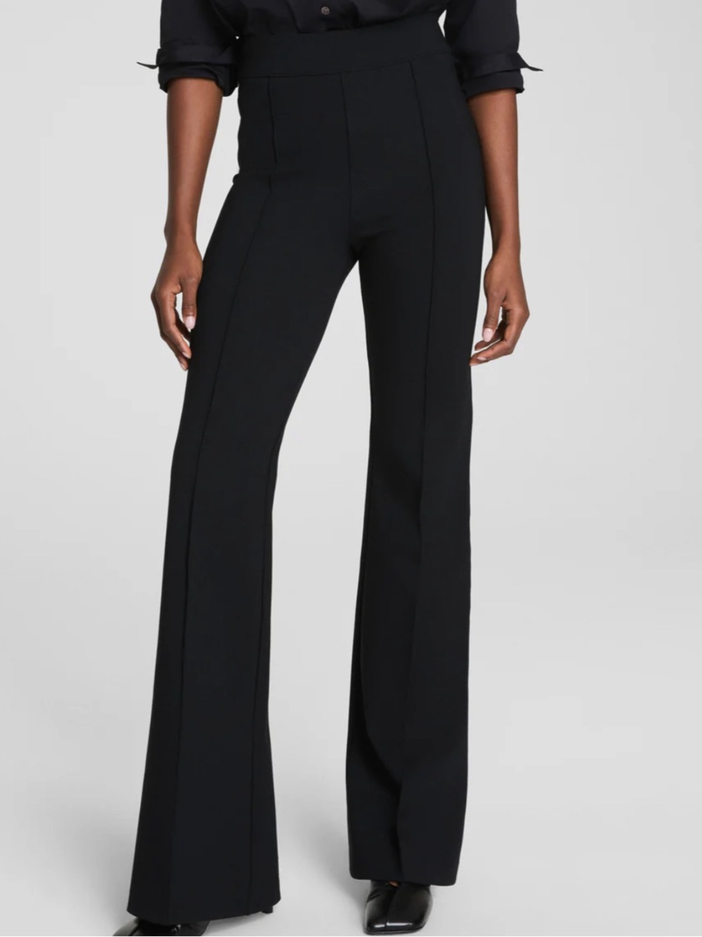 SPANXsupersmooth® PerfectFit
Ponte Flare Pant in Classic Black Sz XS